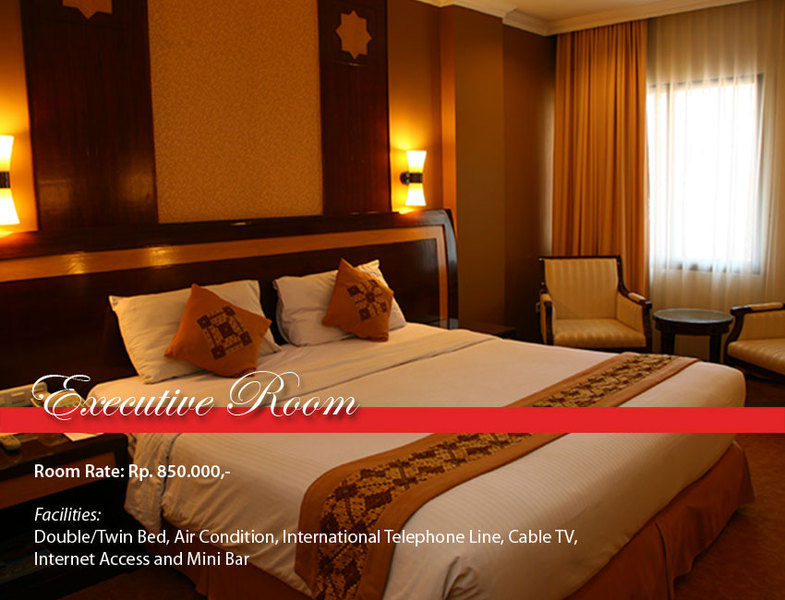 Semesta Heritage Hotel & Convention Semarang Exteriör bild